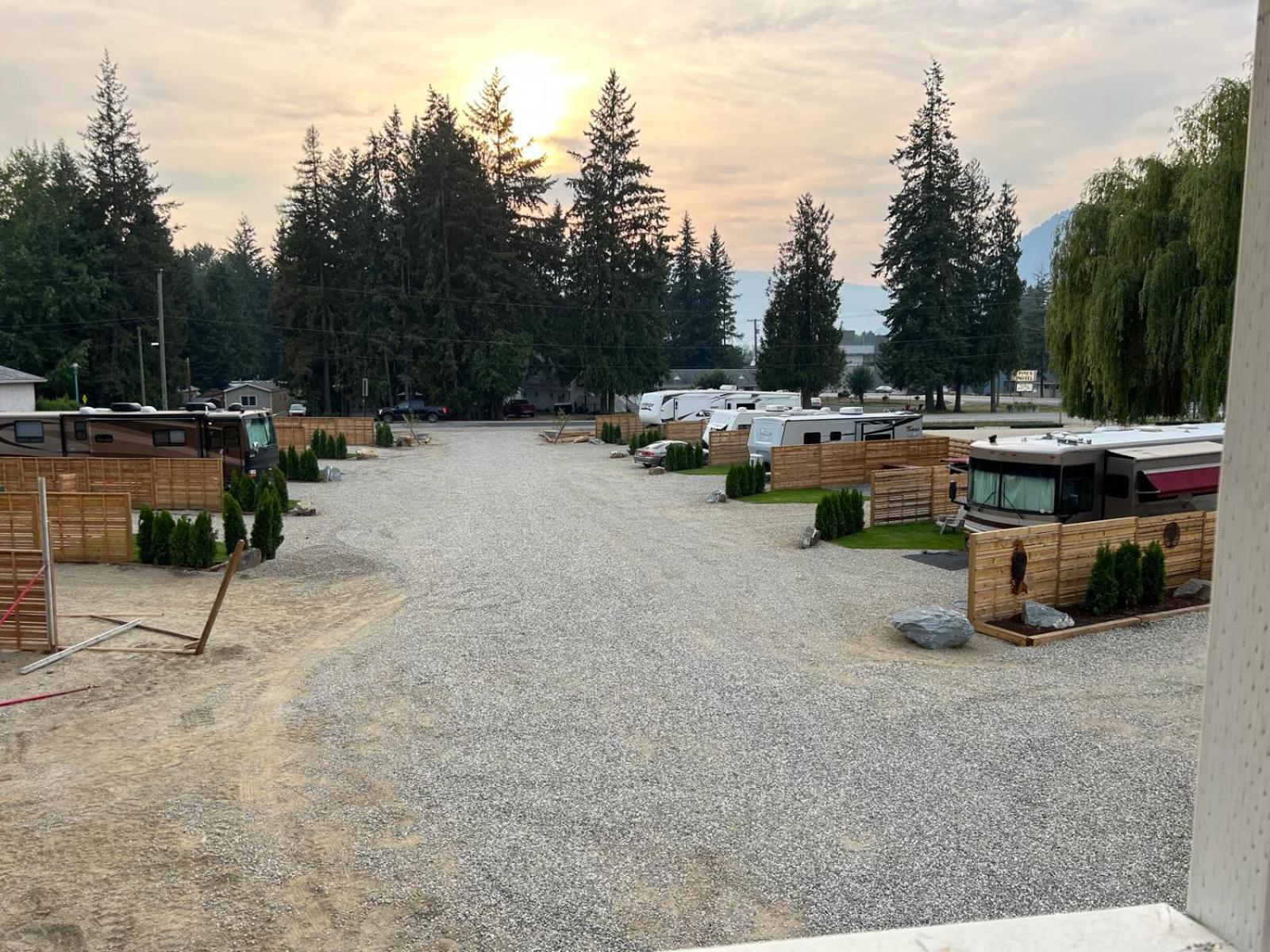 Paradise Motel Sicamous Luaran gambar